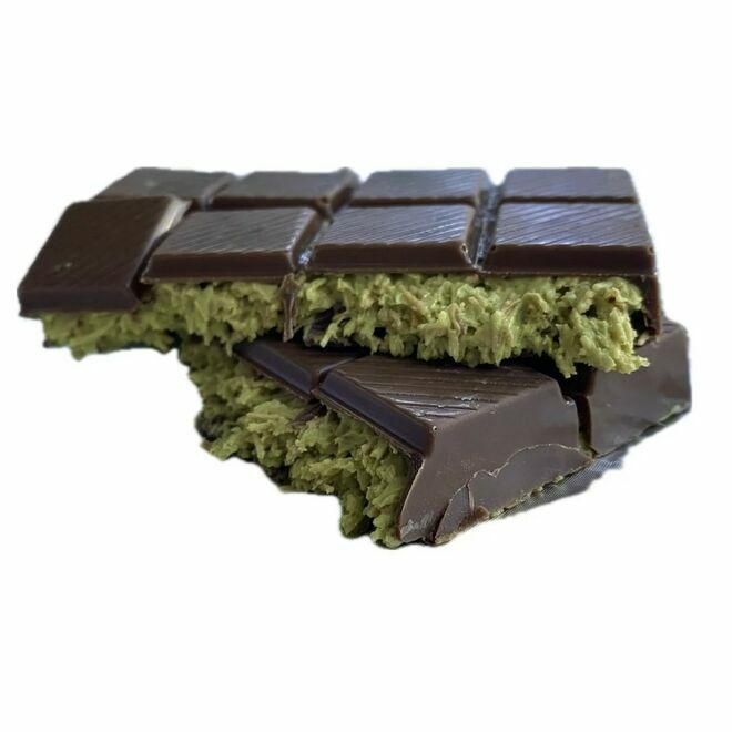 Pistachio Praline Dubai Chocolate Bar